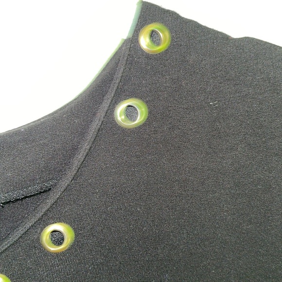 Hi low hem black top. EUC - Picture 4 of 6